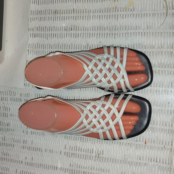 Classique sandals - Picture 2 of 7